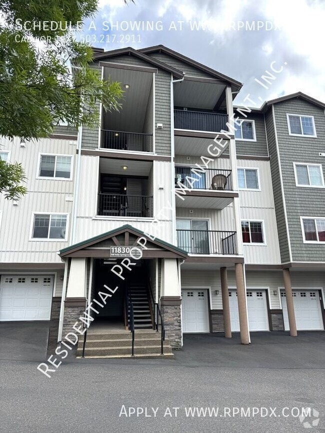 Building Photo - 11830 NW Holly Springs Ln
