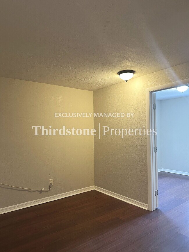 Foto del edificio - 7320 Smyrna St