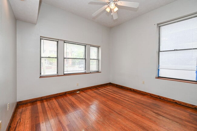 Building Photo - 3207 Vine St