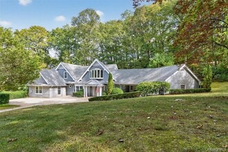Building Photo - 1416 Ridge Rd