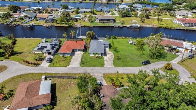 Building Photo - 2106 E Tobago Cir