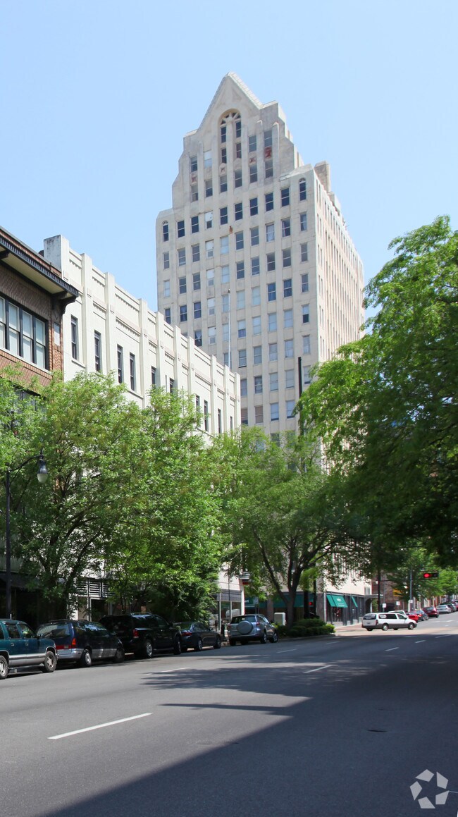 Watts Tower Apartments Birmingham, AL