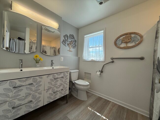 Foto del edificio - 11614 Bonaparte Ave