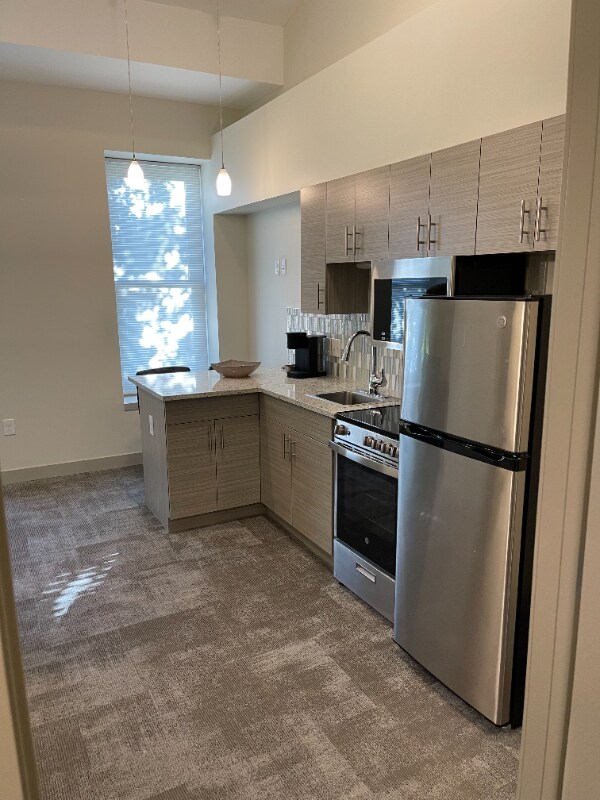 Foto del edificio - 1417 W9th St