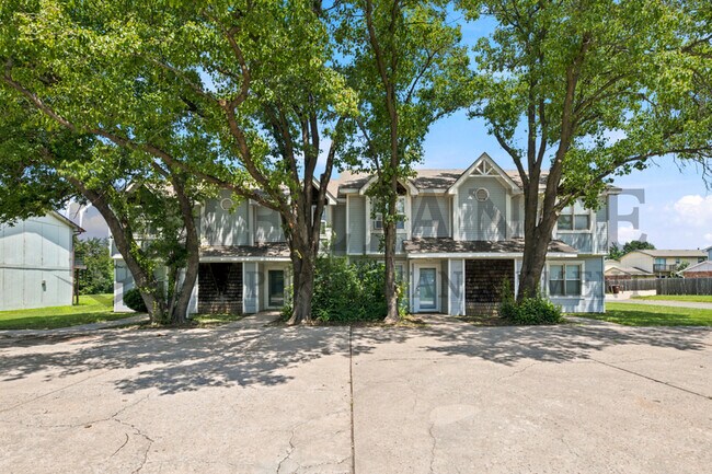 Building Photo - 7302-3 West Douglas Avenue