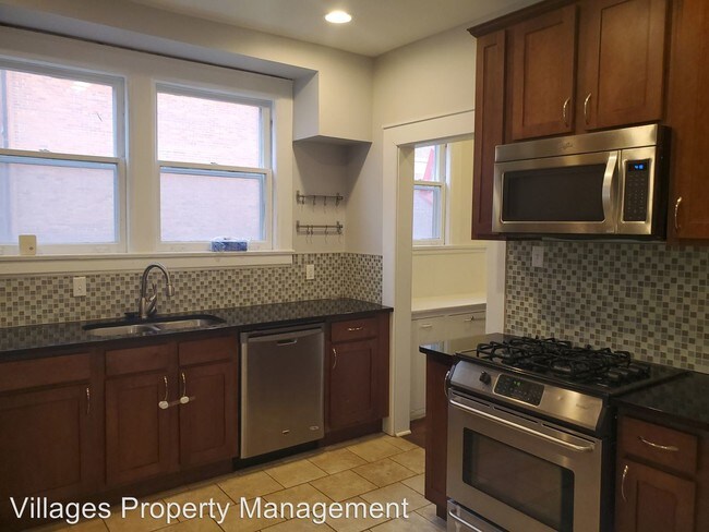 Building Photo - 1071 Van Dyke