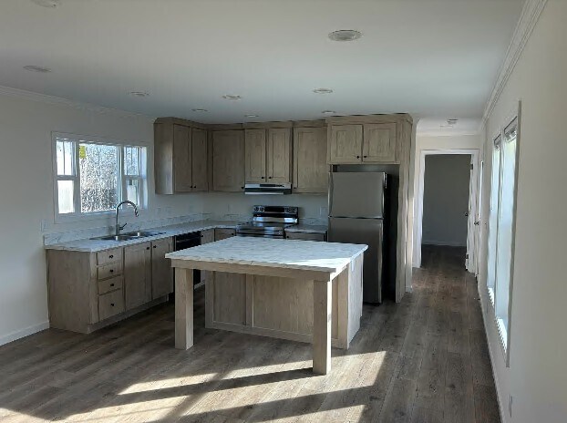 Foto del edificio - 168 Sides Meadow Dr