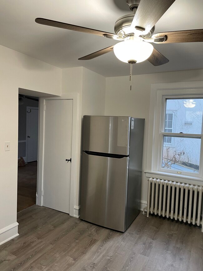 New fridge - 203 Green St