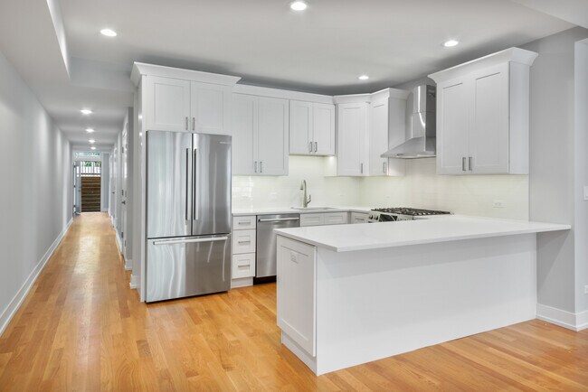 Foto del edificio - 4626 N Ashland Ave
