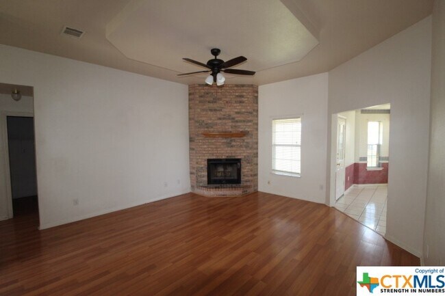 Foto del edificio - 4209 Adobe Dr