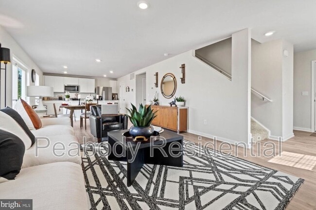 Building Photo - 108 Hemphill St