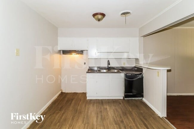 Foto del edificio - 1769 Sugarloaf St