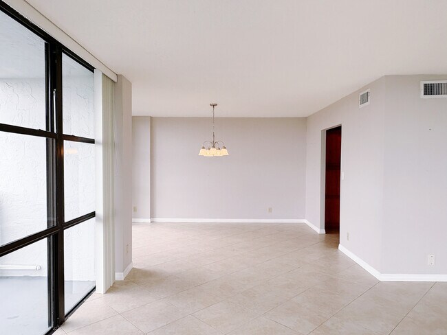 Foto del edificio - 800 Parkview Dr