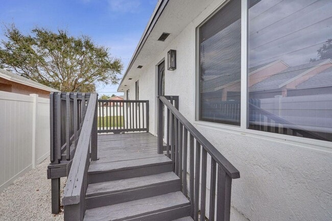 Foto del edificio - 229 SW 1st Ave