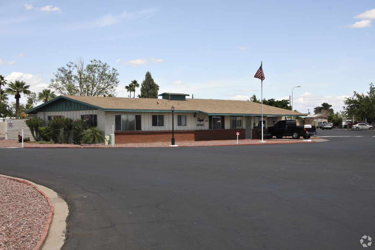 Building Photo - Capri Mobile Home Park