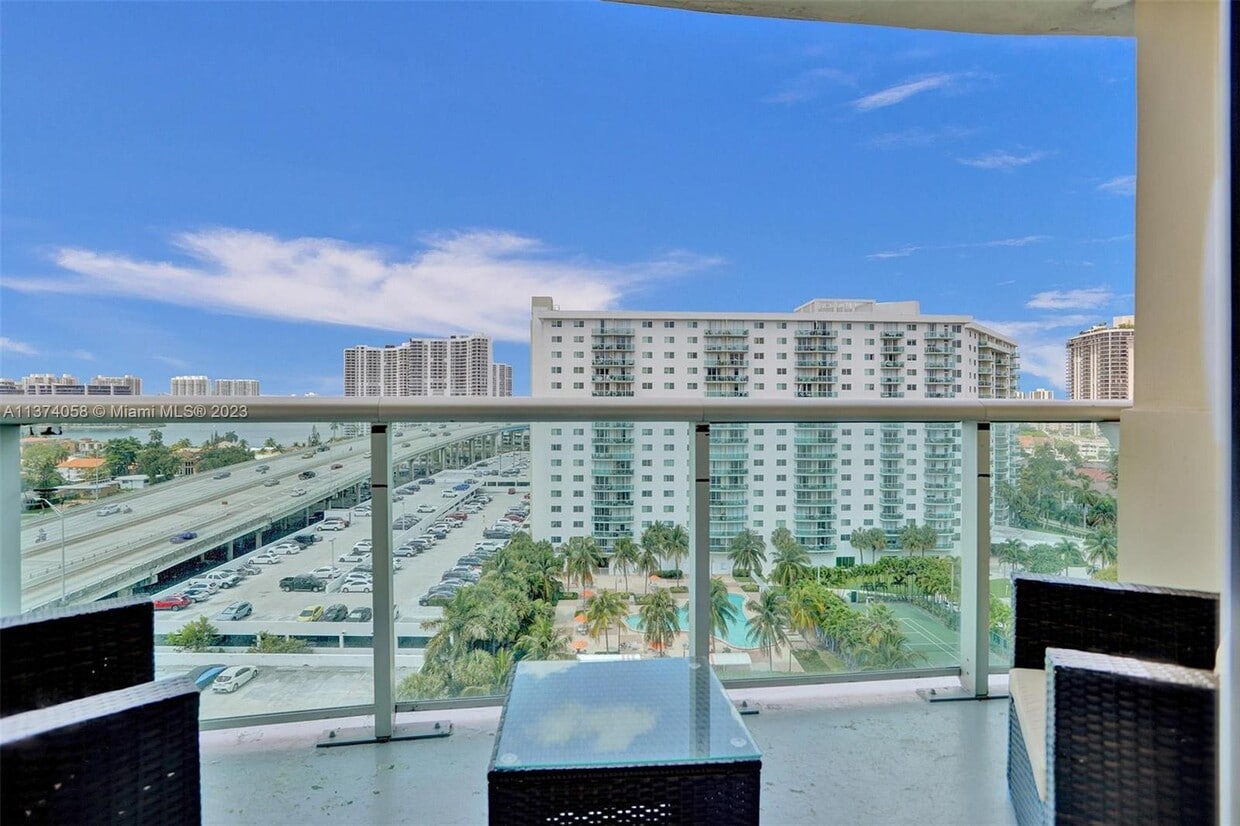 19370 Collins Ave Unit 1102, Sunny Isles Beach, FL 33160 Condo for