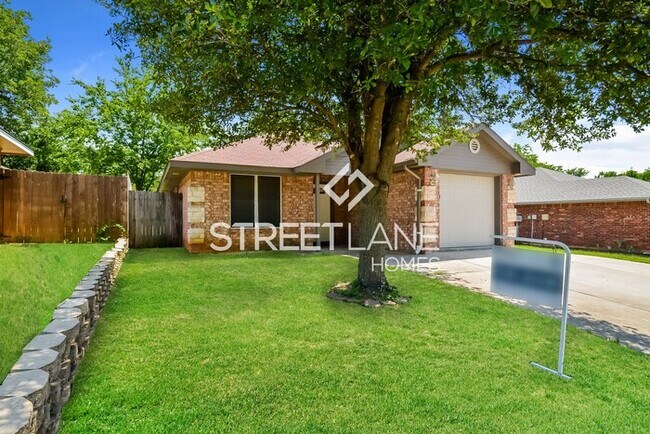 Foto del edificio - Charming 3 Bed 2 Bath Home Ready for Rent!