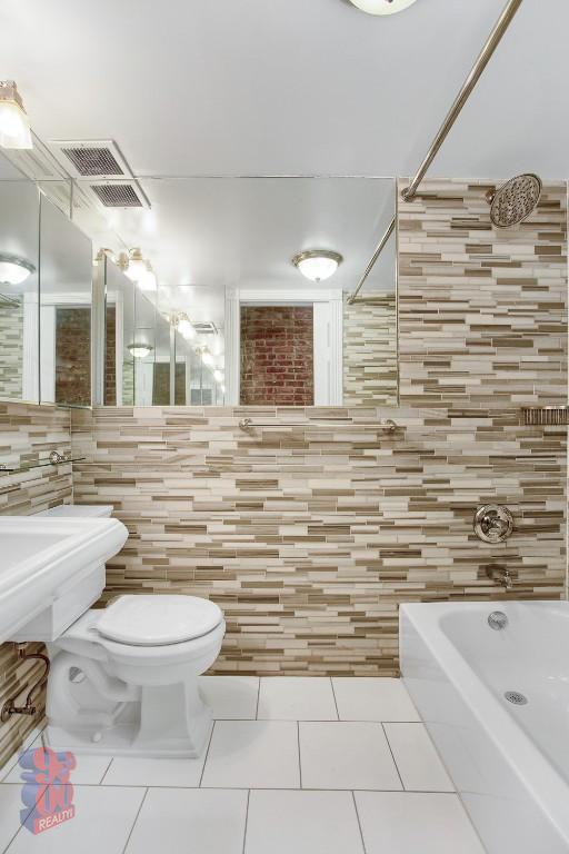 Photo - 309 W 97th St Apartment