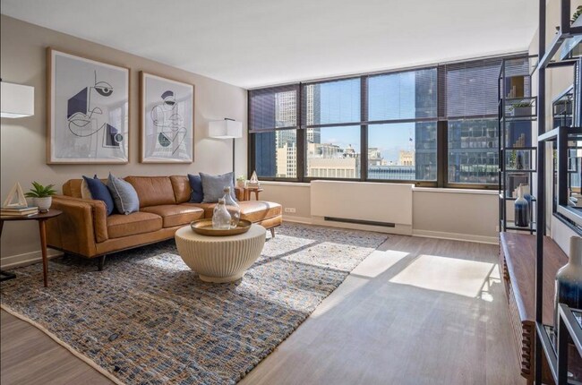 Foto del edificio - 401 E Ontario St