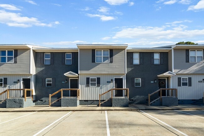 Foto del edificio - 365 E Williams St