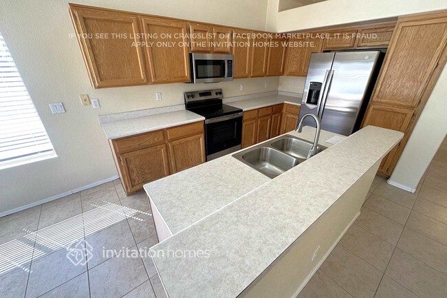 Building Photo - 775 S Lanus Dr