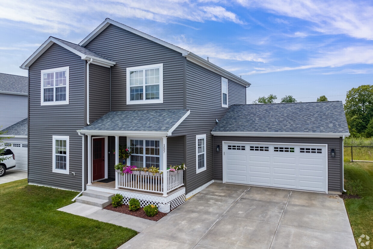 Residences at Oak View Houses for Rent Oak Creek, WI