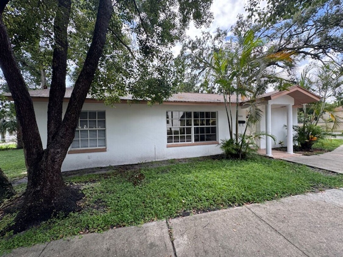 Foto principal - Spacious 3 bedroom