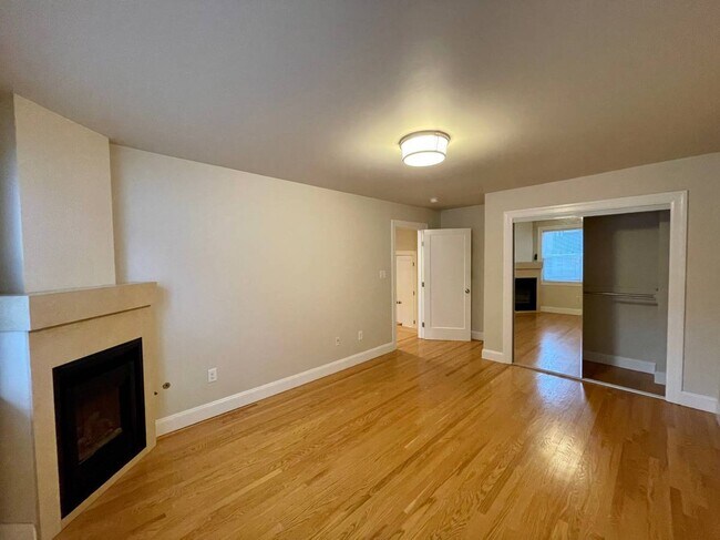 Foto del edificio - Beautifully Updated Dolores Heights One Be...