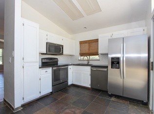 Building Photo - 33032 Rossman Cir