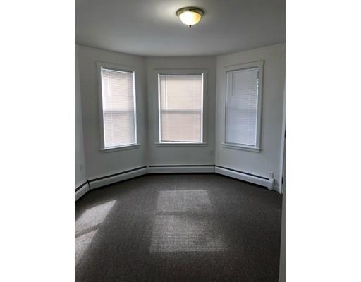 Building Photo - 28 Hall St