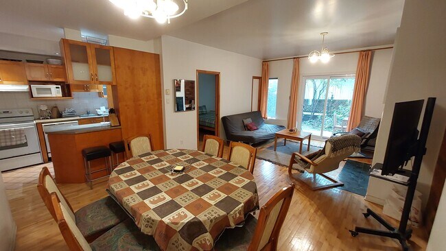 Photo du bâtiment - 4558 Rue Berri