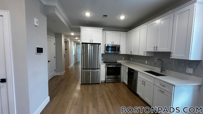 Foto del edificio - 104-106 Warren St.