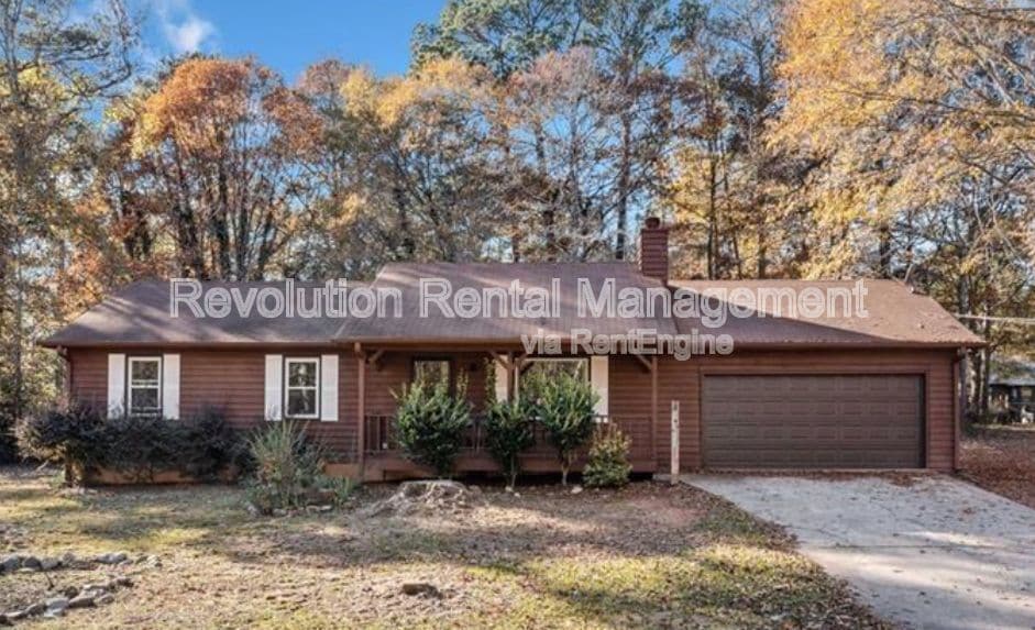 Primary Photo - 175 Highland Cir
