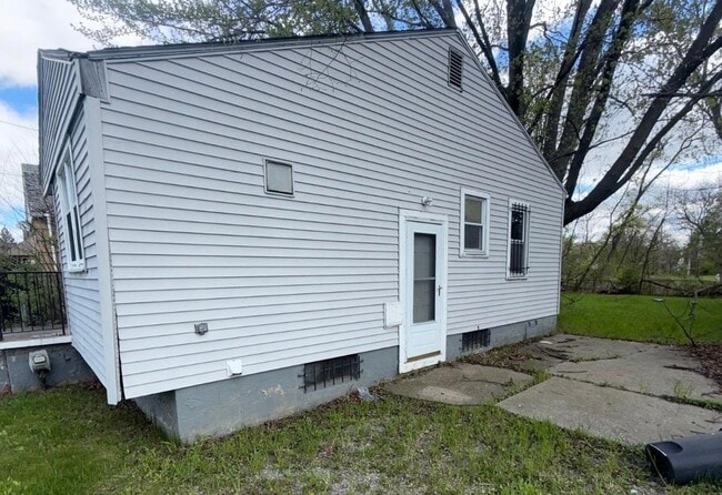 Building Photo - 3506 Brownell Blvd
