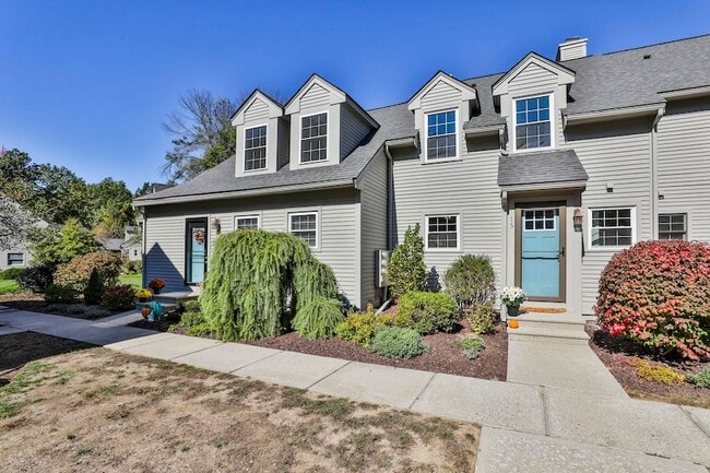 Foto del edificio - 6 Veterans Rd