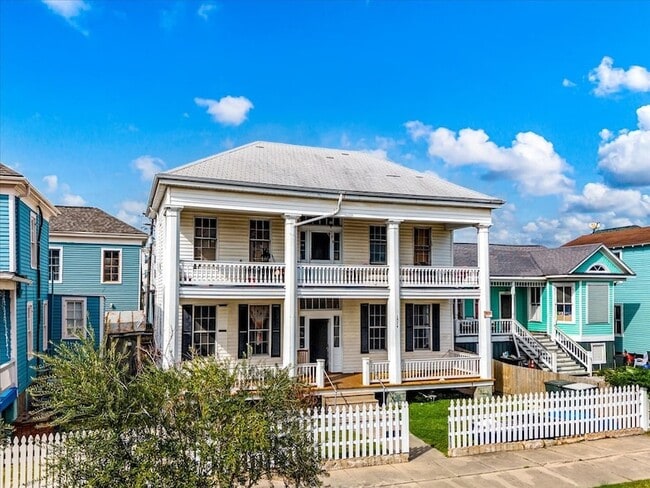 Building Photo - 1524 Mechanic St