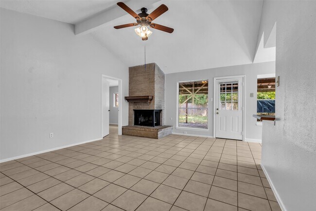 Foto del edificio - 23422 Wintergate Dr