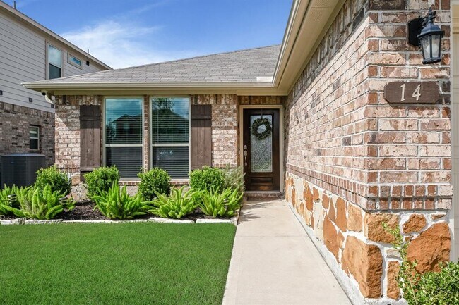 Building Photo - 14 Desert Sun Ct