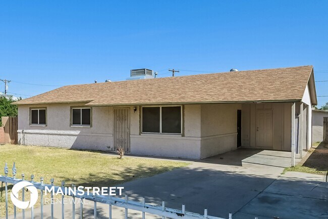 Building Photo - 112 W Gary Way