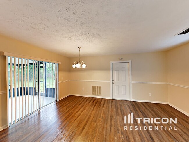 Building Photo - 120 Jeffrey Drive Brandon FL