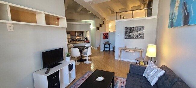 Building Photo - 12 Stoneholm St