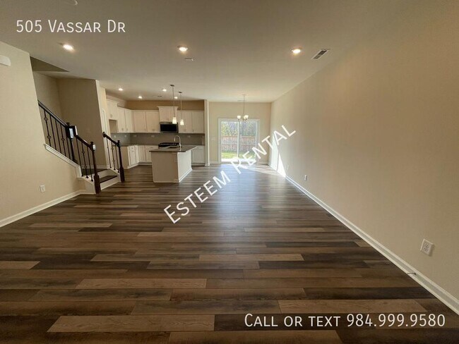 Foto del edificio - 505 Vassar Dr