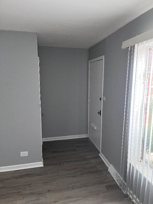 Foto del edificio - 5055 W Gladys Ave