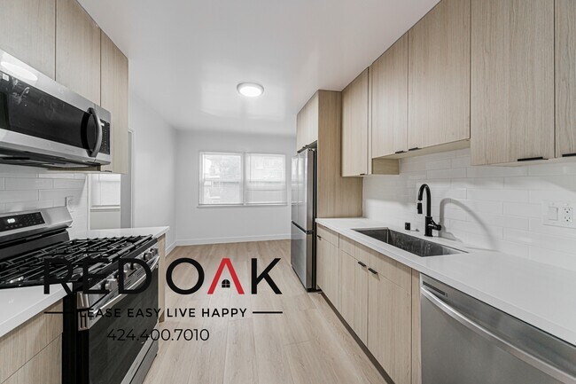 Building Photo - 354-360 Rennie Ave -354