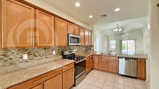 Building Photo - 2432 E Brigadier Dr