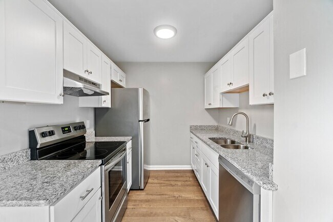 Building Photo - 907 Ketch Ct