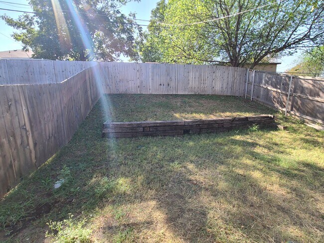 Building Photo - 8015 Julie Ave