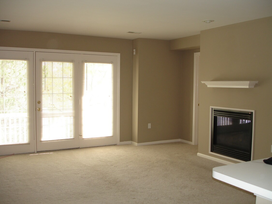 2775 N Forest Rd Unit b, Getzville, NY 14068 Condo for Rent in