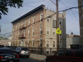 Building Photo - 310 Ridgewood Ave
