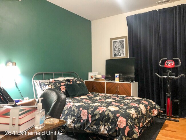 Foto del edificio - 2641 N Fairfield Ave